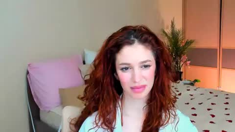christinaconteeree online show from July 23, 1:58 am