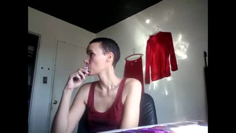 Christina Saunters online show from January 15, 9:41 pm