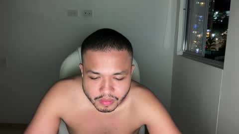 Chris online show from December 14, 1:17 am