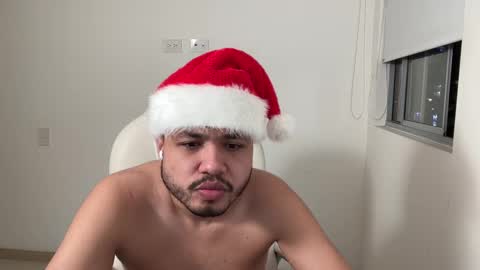 Chris online show from December 24, 1:49 am