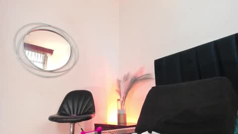 Christy online show from October 16, 7:02 pm