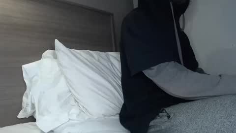 ChrisVacherx online show from January 11, 2:09 am