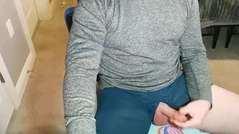 Snapshot of chuck0781 chatting on January 16, 6:03 am chuck online show from January 16, 6:03 am