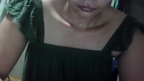 chuzy032094 online show from March 2, 12:26 am