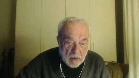 Snapshot of ciaoamoremio4 chatting on February 12, 2:35 am ciaoamoremio4 online show from February 12, 2:35 am