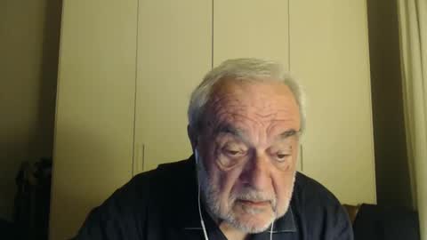 Snapshot of ciaoamoremio4 chatting on December 1, 8:44 pm ciaoamoremio4 online show from December 1, 8:44 pm