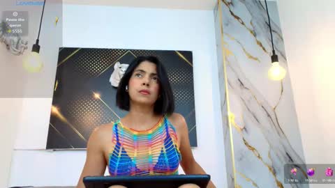 Snapshot of ciara_connor chatting on September 18, 5:22 am ... ... online show from September 18, 5:22 am