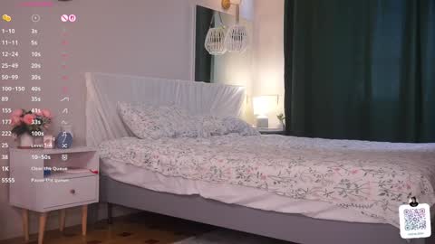   L  online show from March 26, 9:03 am