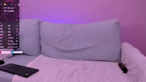 Cindy    online show from February 27, 12:57 am