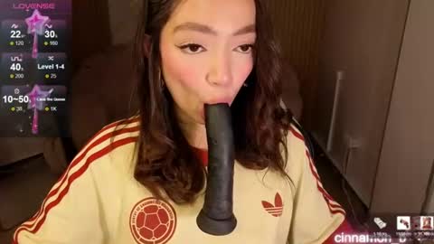 Cinnamon online show from June 23, 7:53 pm
