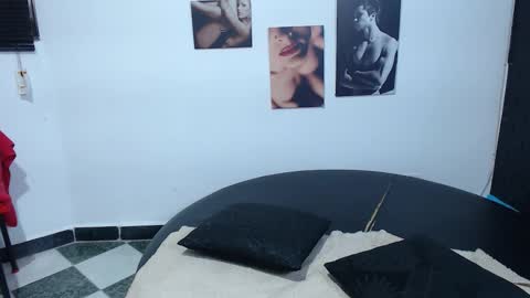 Cinthya online show from November 27, 5:31 pm