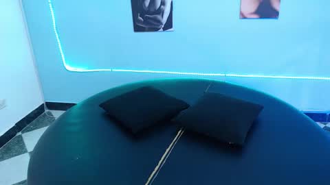 Cinthya online show from February 26, 6:55 pm