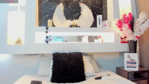 Snapshot of cinthya_mjs chatting on September 23, 12:10 pm Cinthya online show from September 23, 12:10 pm