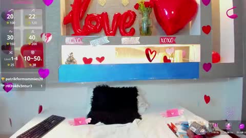 Snapshot of cinthya_mjs chatting on February 17, 3:22 pm Cinthya online show from February 17, 3:22 pm
