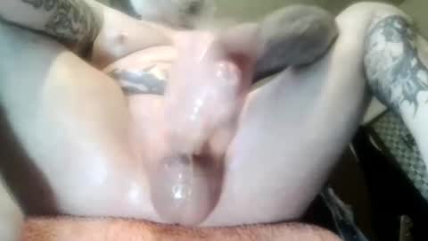 oilywanker online show from June 22, 7:32 pm