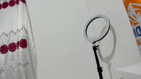 cirosky_elchicopolla online show from April 9, 2:59 am