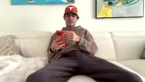 ckeefer96 online show from April 13, 11:20 pm