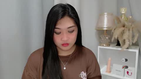 CLAIRE online show from May 11, 4:08 am