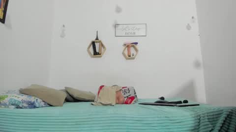 clarise_cooper online show from September 24, 8:10 am