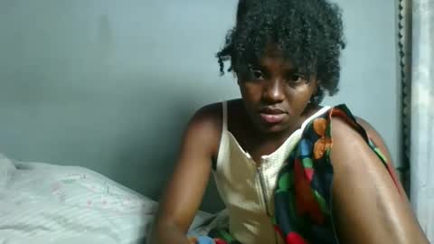 Snapshot of clarisse98 chatting on October 16, 1:11 pm clarisse98 online show from October 16, 1:11 pm