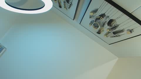 clark_strong online show from February 18, 9:47 pm