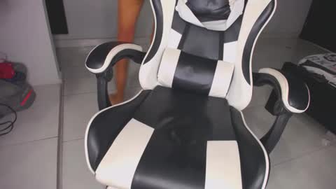 claudidirty69 online show from December 18, 11:44 pm