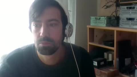 Surfer-dude online show from November 10, 9:01 am