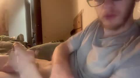 cleatus27 online show from June 12, 4:33 am