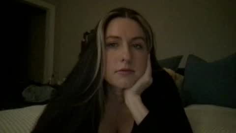 clemmy and bane online show from December 17, 12:39 am