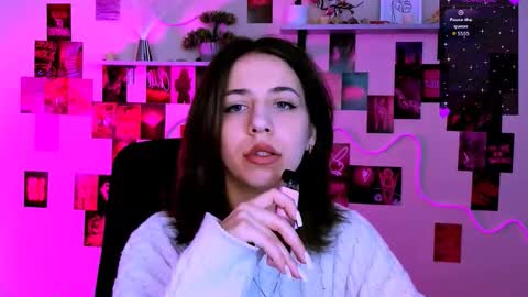 ur Cleo online show from March 3, 10:00 am