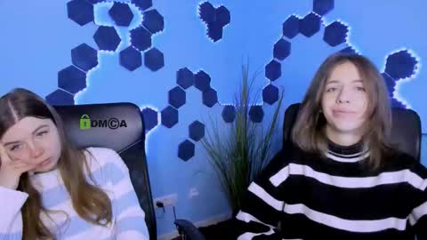 ur Cleo online show from February 16, 9:40 am