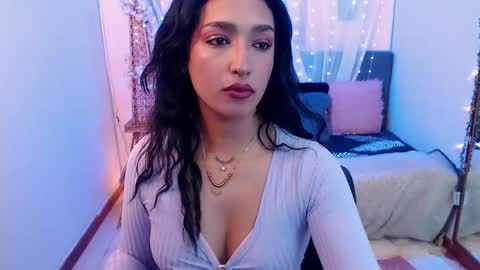 Cleo  online show from September 17, 11:30 pm