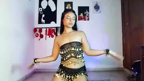 cleo_hills online show from January 13, 3:09 pm