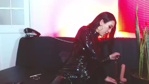 cleodoranoir online show from February 8, 2:09 pm