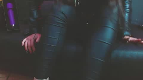 cleodoranoir online show from January 31, 7:11 pm