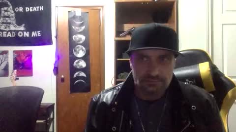 chad online show from December 22, 11:33 pm