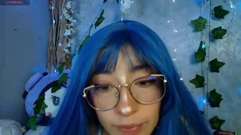 Cloe Leeee online show from November 29, 6:43 am