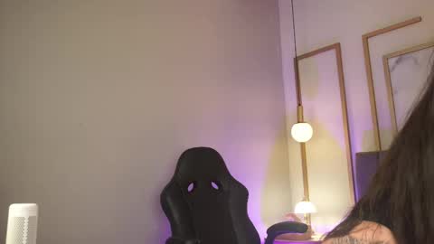 Cloe  online show from September 19, 2:27 am