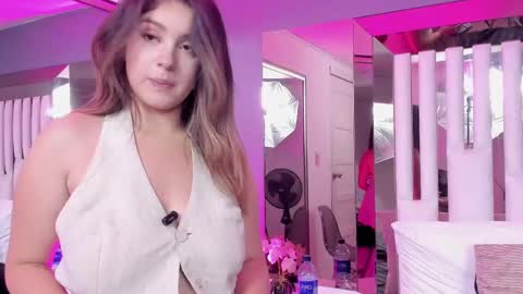 cloeecoopererer online show from March 12, 11:53 am