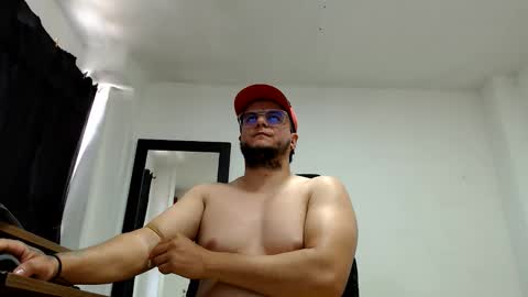 cloudsfunxxx online show from June 10, 4:39 pm