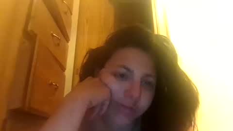cloudybxtch69 online show from June 4, 9:10 pm