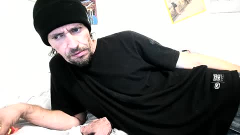Snapshot of cloudyystarr666 chatting on October 4, 8:45 am cloudyystarr666 online show from October 4, 8:45 am