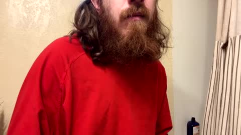 cloverboy1988 online show from December 7, 2:30 pm