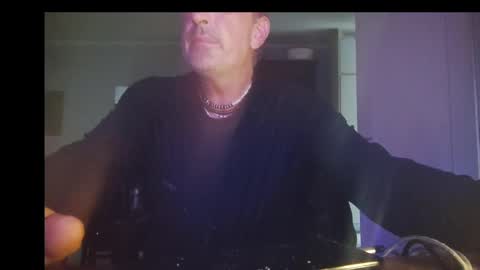 Snapshot of clubkes chatting on February 21, 4:16 pm clubkes online show from February 21, 4:16 pm