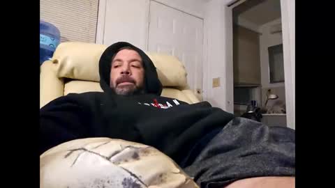 coachg12 online show from December 15, 1:23 am