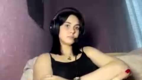 Nikki online show from October 1, 2:38 pm