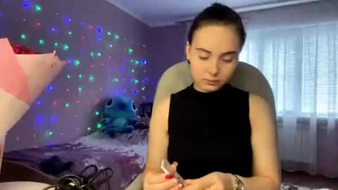 Nikki online show from October 17, 10:08 am