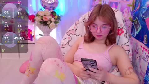 Mia online show from February 11, 6:23 pm