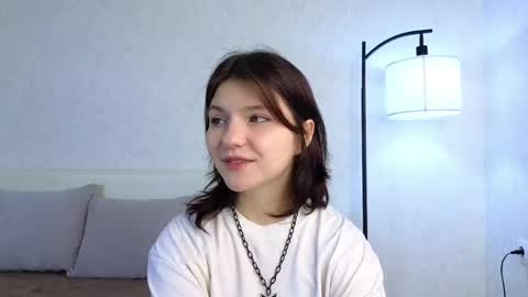 Kim online show from May 8, 6:52 am