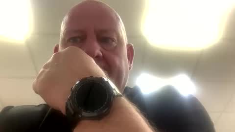 col4nows online show from October 27, 12:16 pm